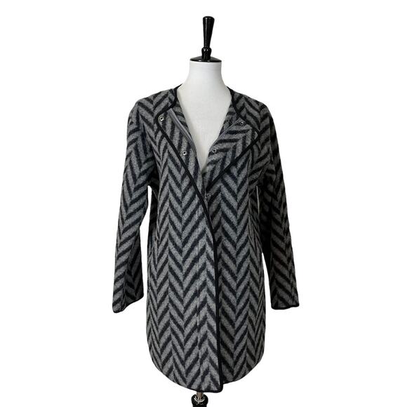 Talbots Women's Wool Blend Coat Zip Front Gray Black Herringbone Size XS - Picture 2 of 13